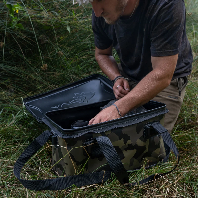 Avid Carp Stormshield Pro Carryalls 9 Avid Carp Stormshield Pro Carryalls - Image 9