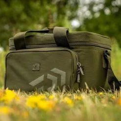 Daiwa Black Widow Large Cool Bait Bag -Rods Sales uhsjhdym638151636150119675