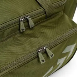 Daiwa Black Widow Low Level Carryall -Rods Sales wo4avd44638060968667456323